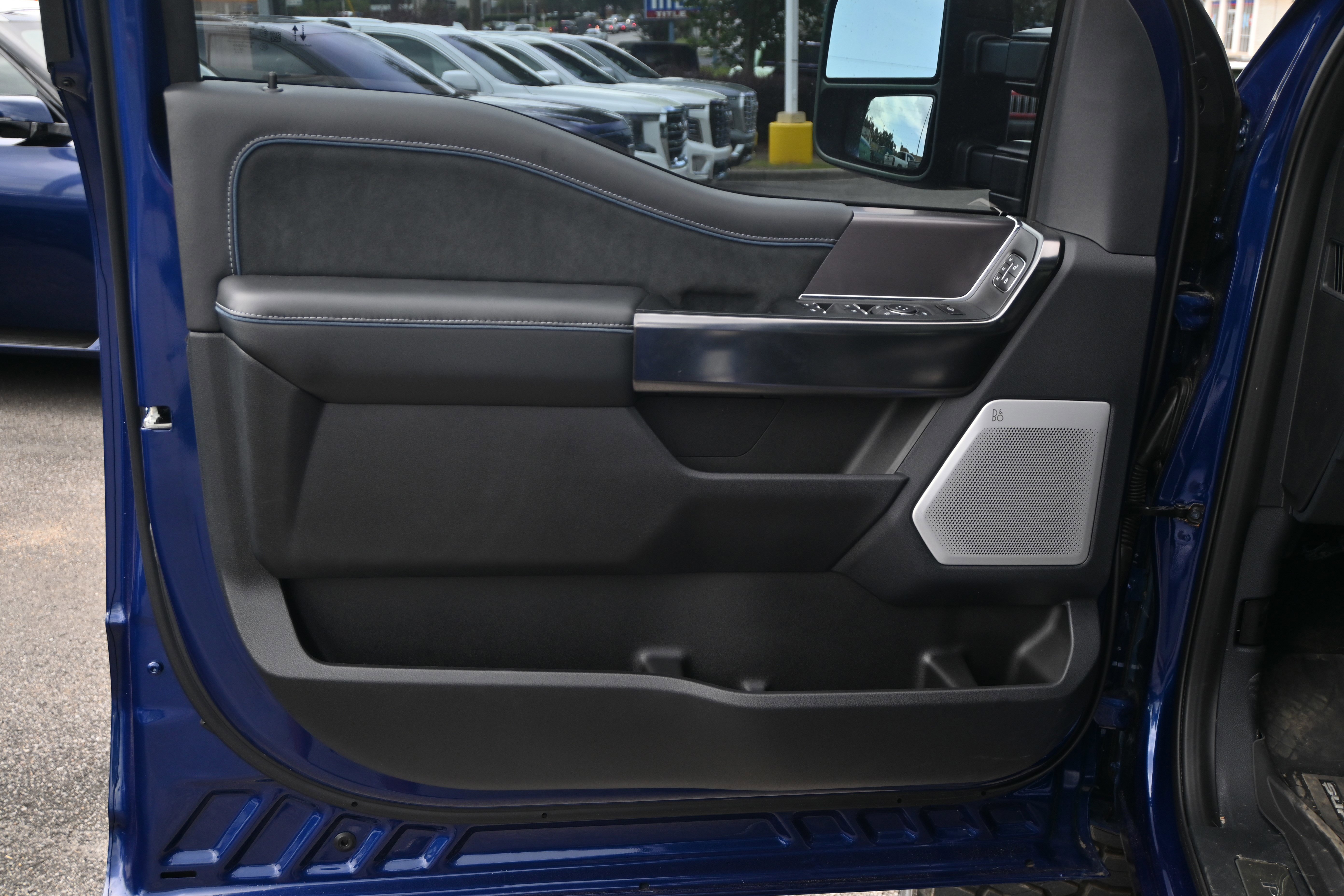 Used 2026 Ford F250 Platinum AWD/4WD image 14