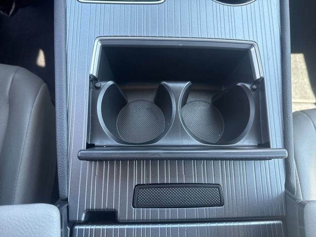 Used 2025 Toyota Sienna XLE image 28