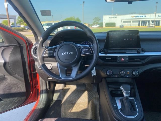 Used 2023 Kia Forte LXS image 20