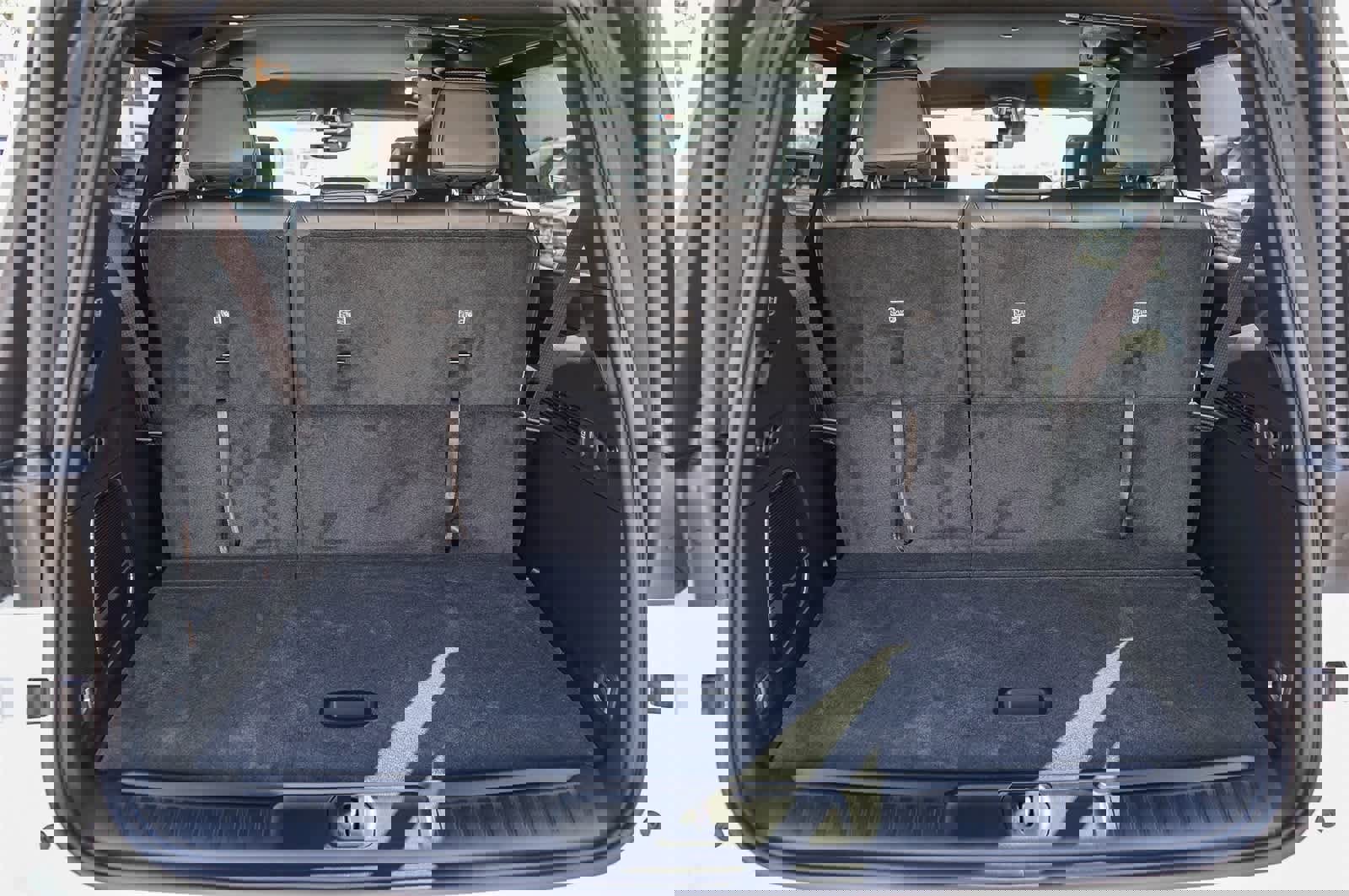 New 2026 Jeep Grand Wagoneer 4WD image 11