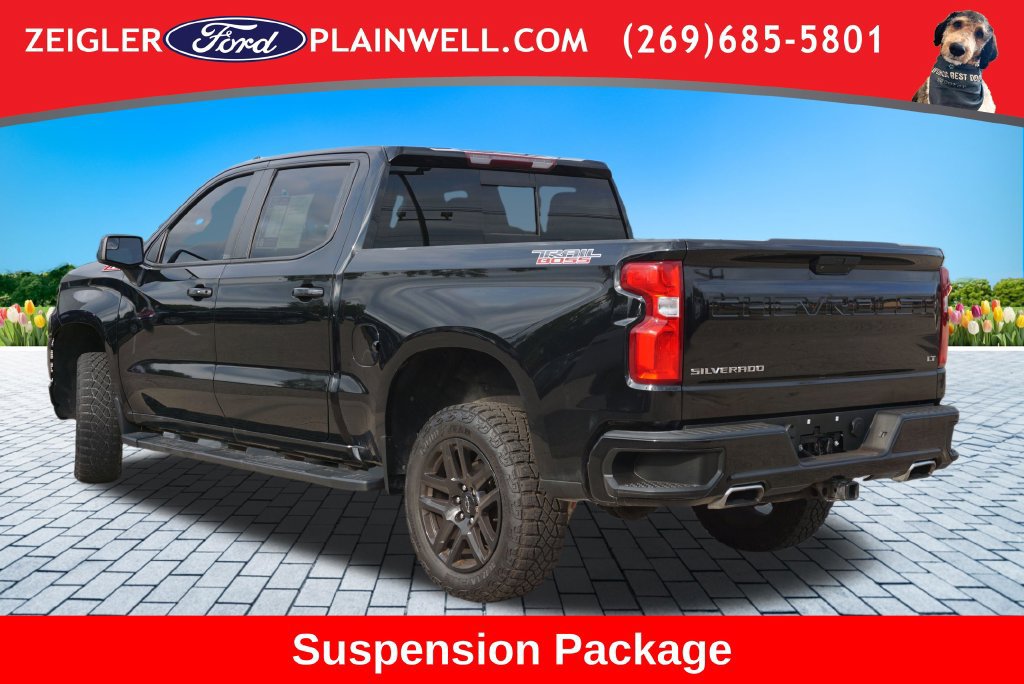 Used 2021 Chevrolet Silverado 1500 LT Trail Boss w/ Convenience Package II AWD/4WD image 3
