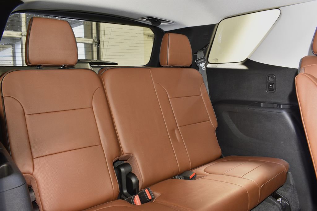 Used 2019 Chevrolet Traverse High Country w/ LPO, Floor Liner Package image 41