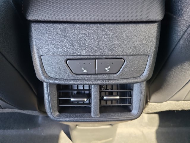 New 2027 Chevrolet Equinox RS w/ Safety and Technology Package FWD image 20