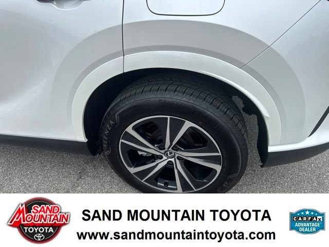 Used 2024 Lexus RX 350 FWD w/ Technology Package image 11