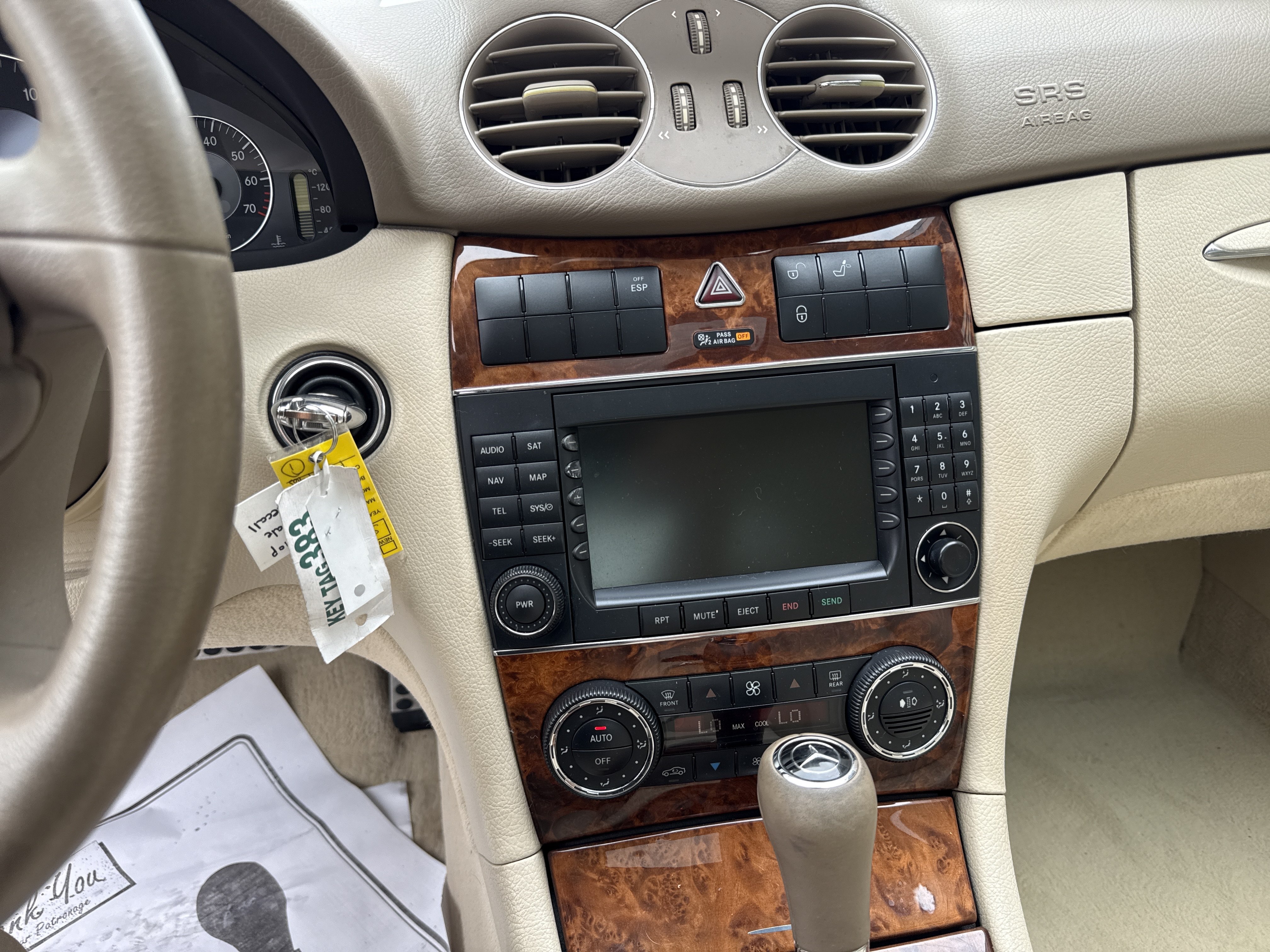 Used 2008 Mercedes-Benz CLK 350 Coupe image 27