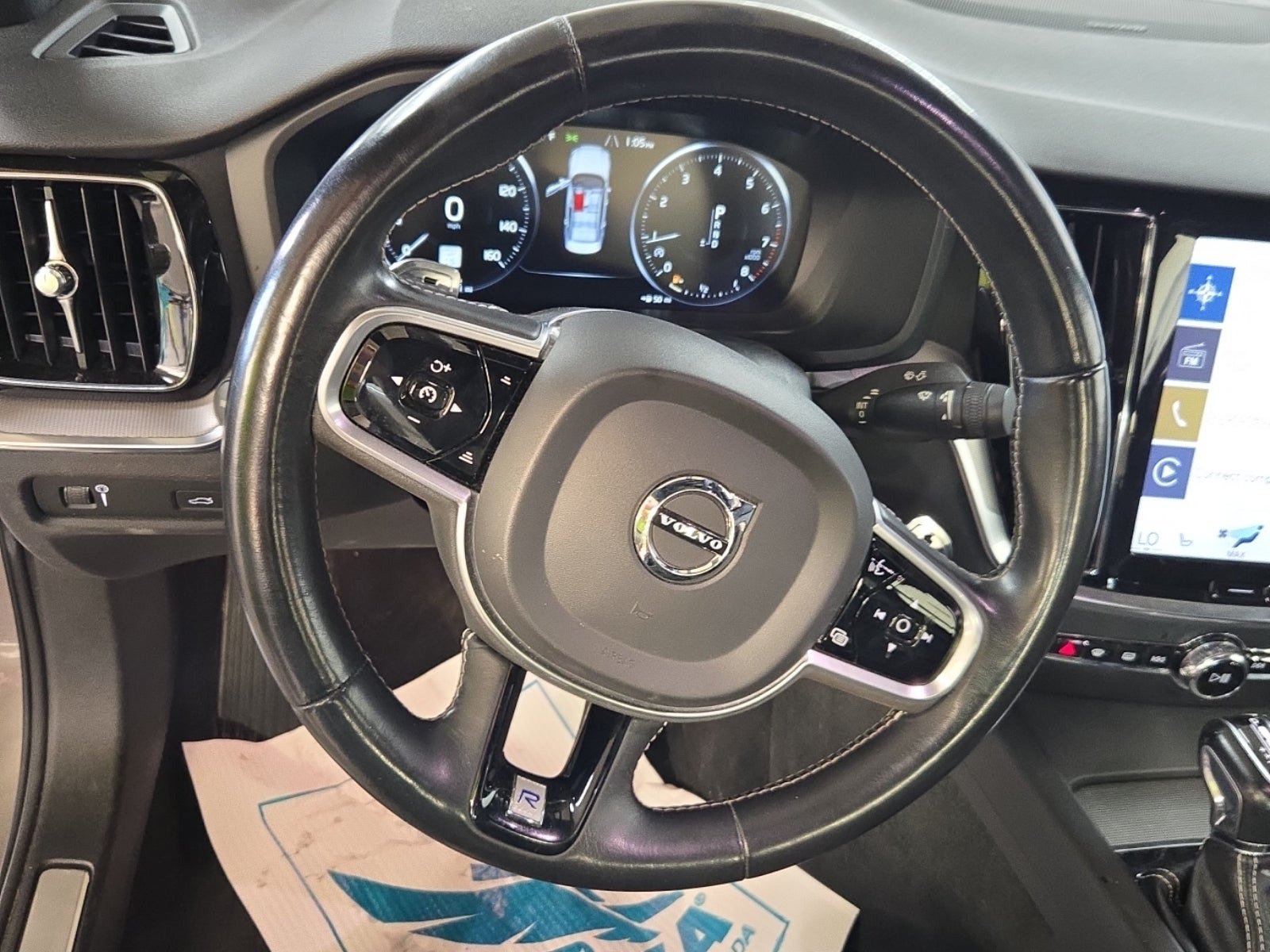 Used 2019 Volvo S60 T6 R-Design AWD/4WD image 5