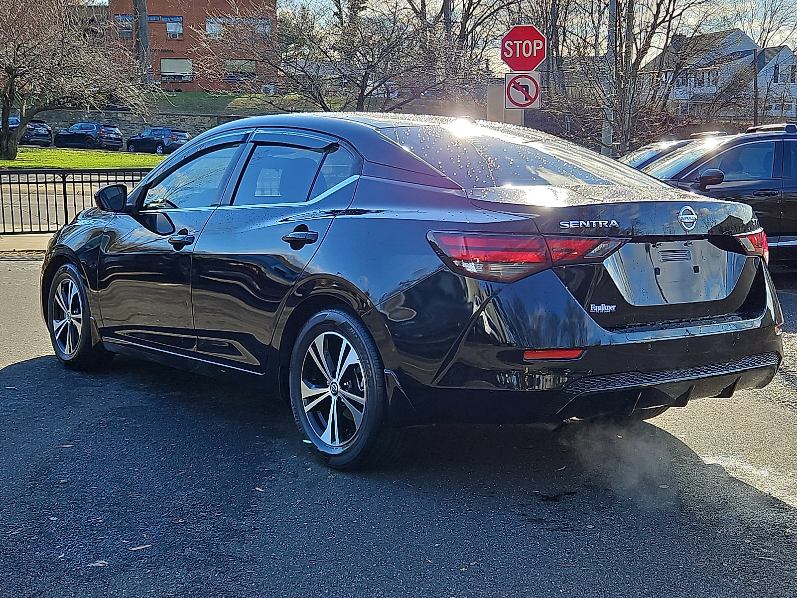 Certified 2021 Nissan Sentra SV image 4