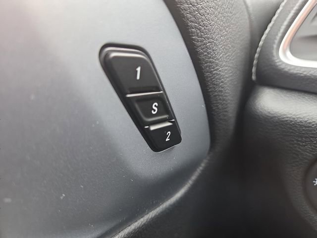 New 2026 Chrysler Pacifica Limited w/ Trailer Tow Group image 30