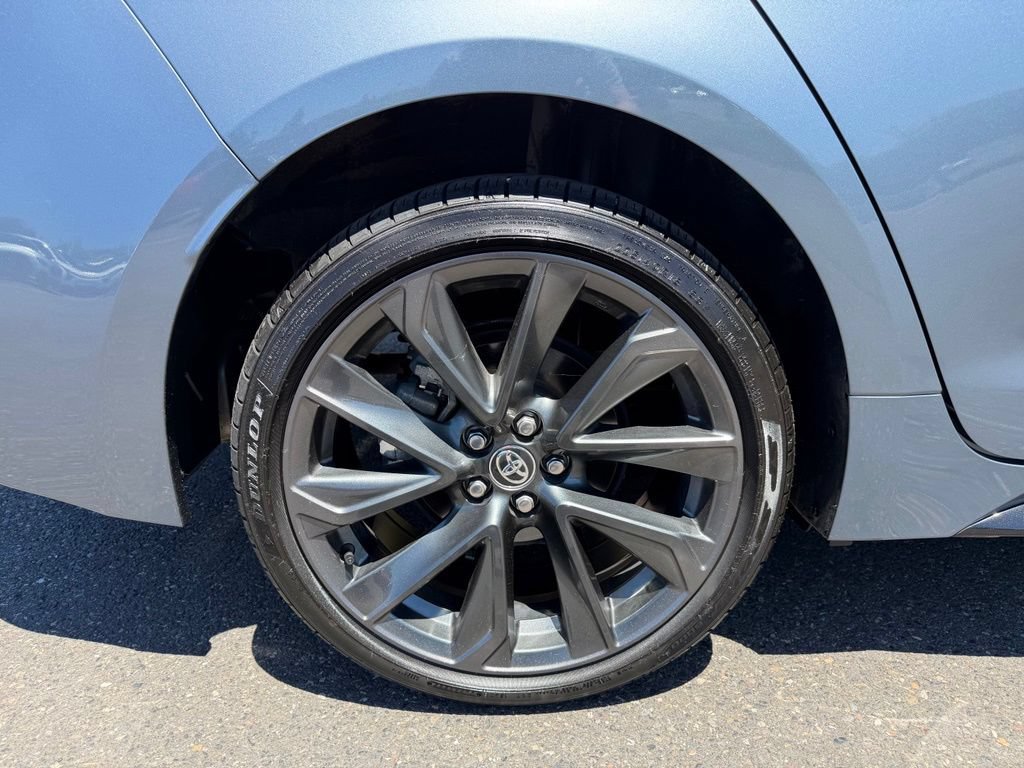 Used 2025 Toyota Corolla SE w/ SE Premium Package FWD image 10