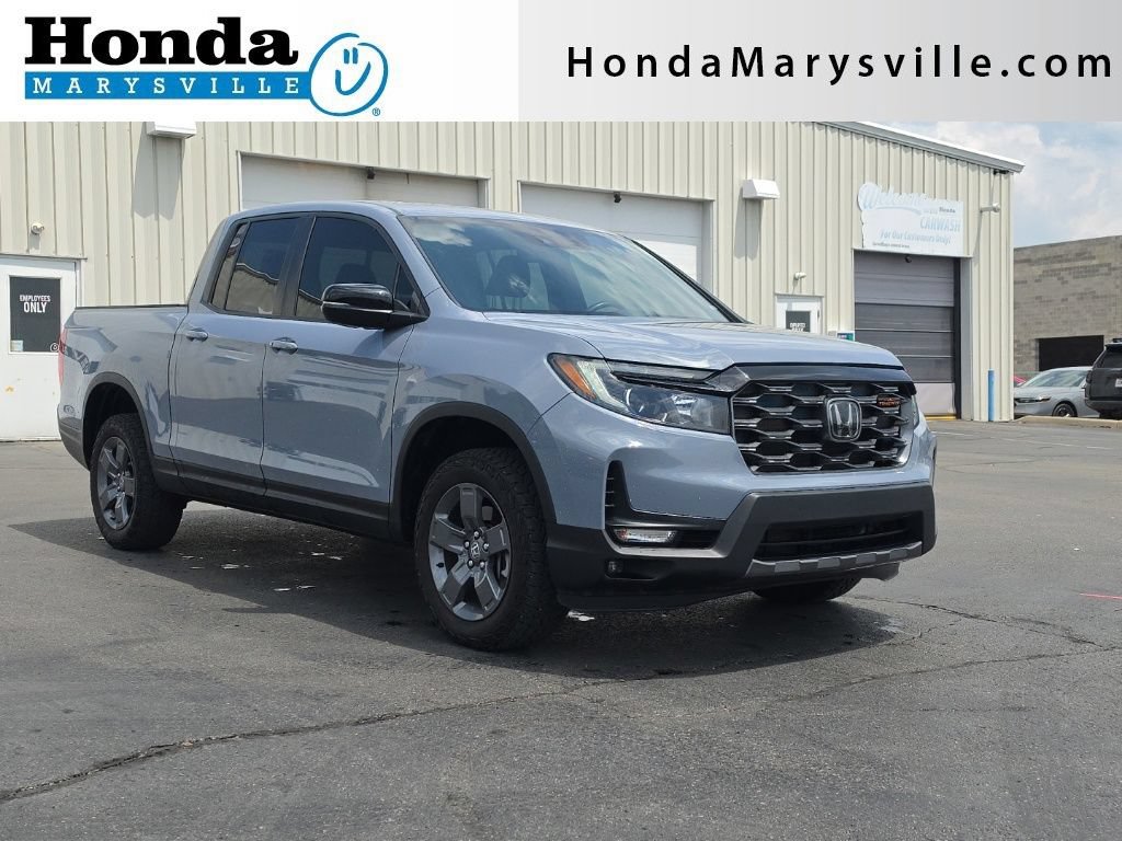 Certified 2025 Honda Ridgeline TrailSport image 1