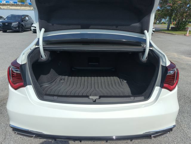 Used 2018 Acura RLX w/ Technology Package FWD image 30