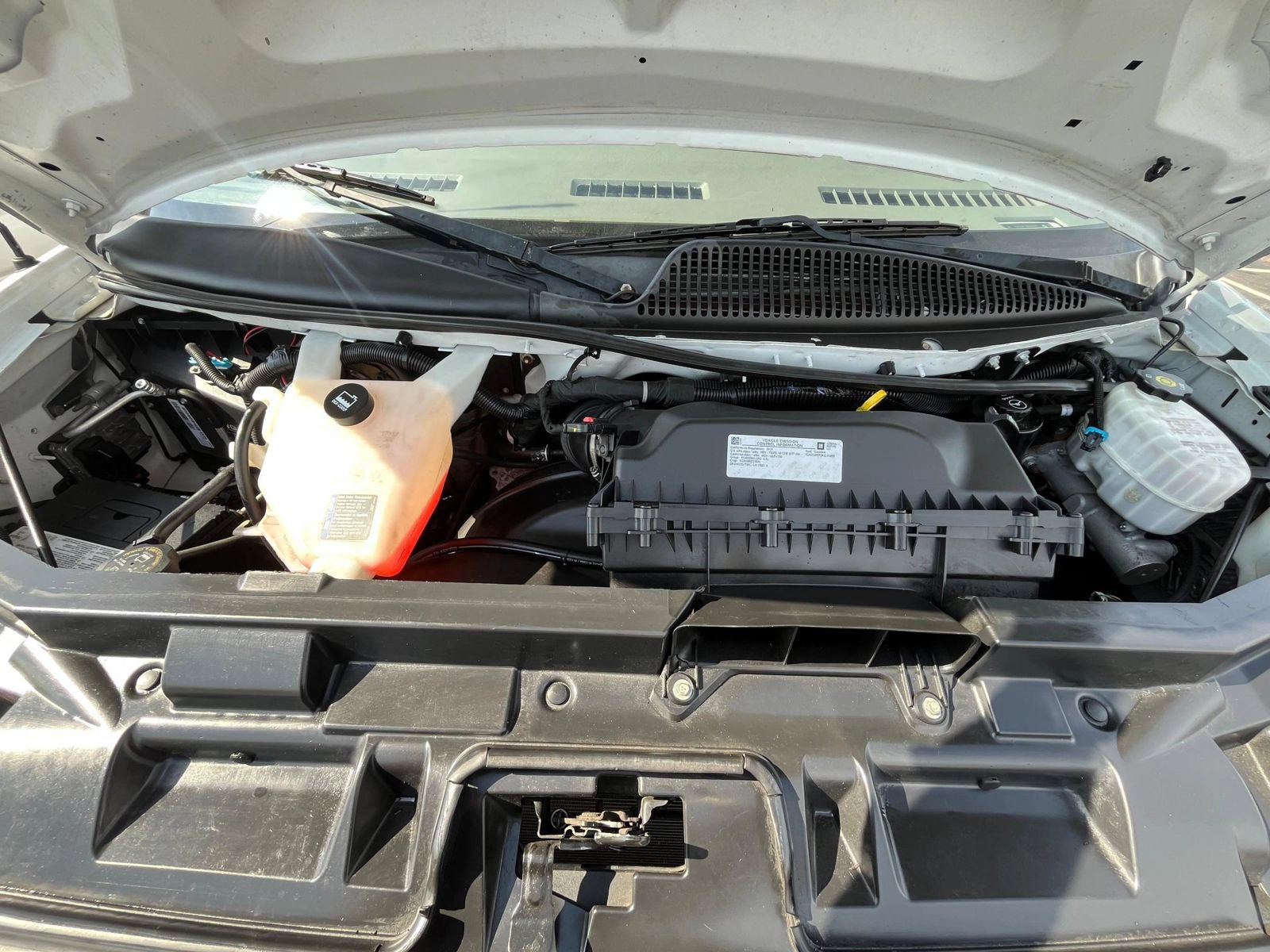 Used 2019 Chevrolet Express 3500 LT w/ LT Preferred Equipment Group RWD image 5