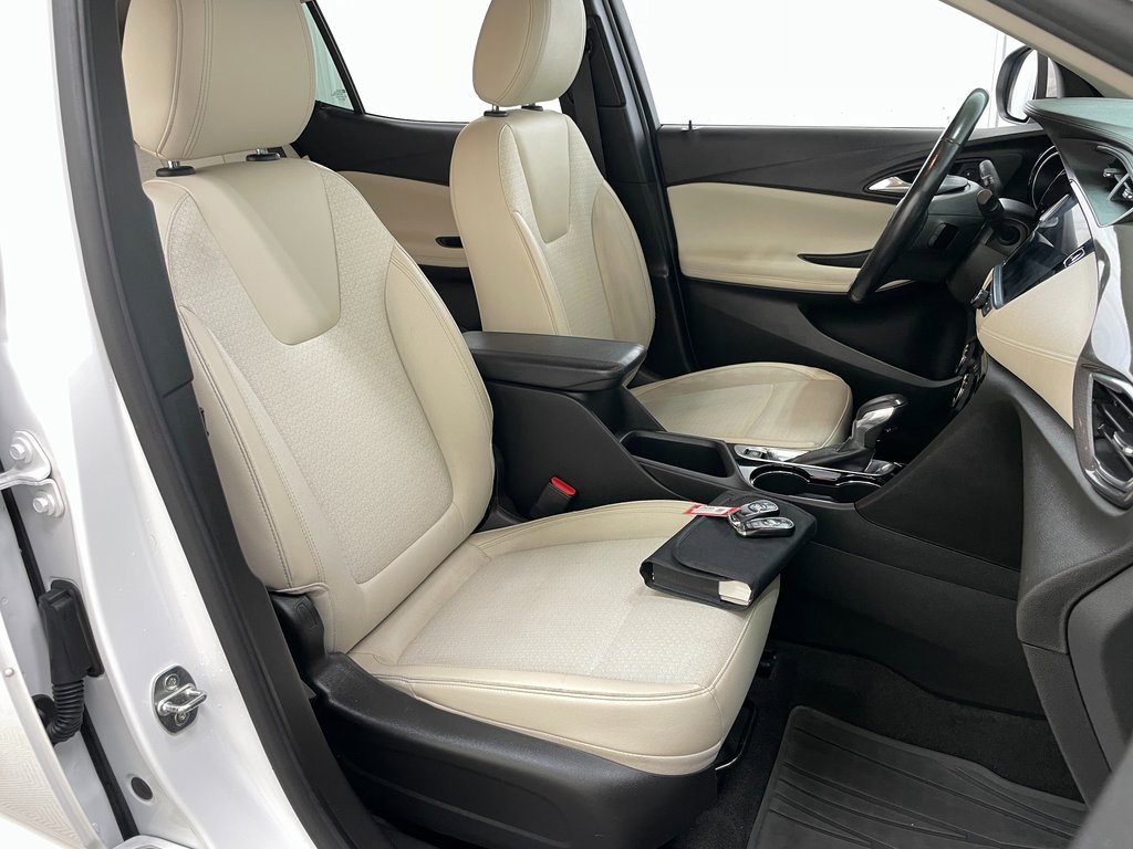 Certified 2020 Buick Encore GX Preferred w/ Cold Weather Comfort Package image 36