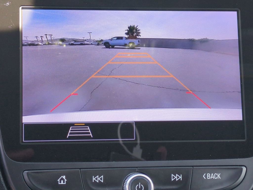 Used 2024 Chevrolet Malibu LT FWD image 17