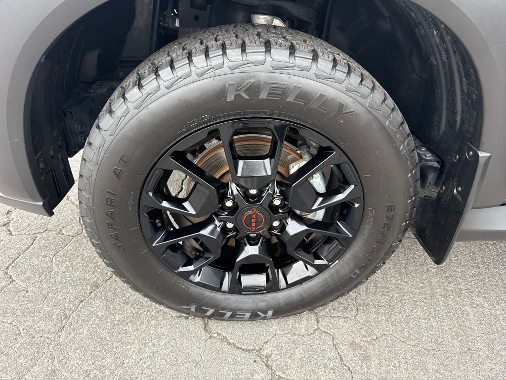 Used 2025 Nissan Armada PRO-4X image 25