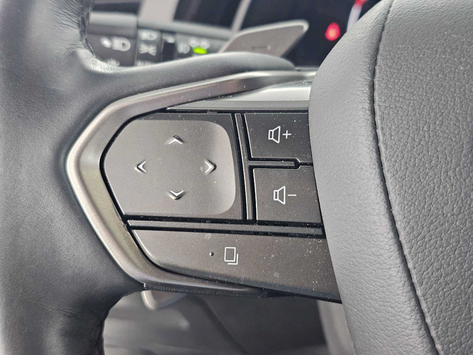 Used 2023 Lexus RX 350 Premium Plus w/ Cold Area Package FWD image 28