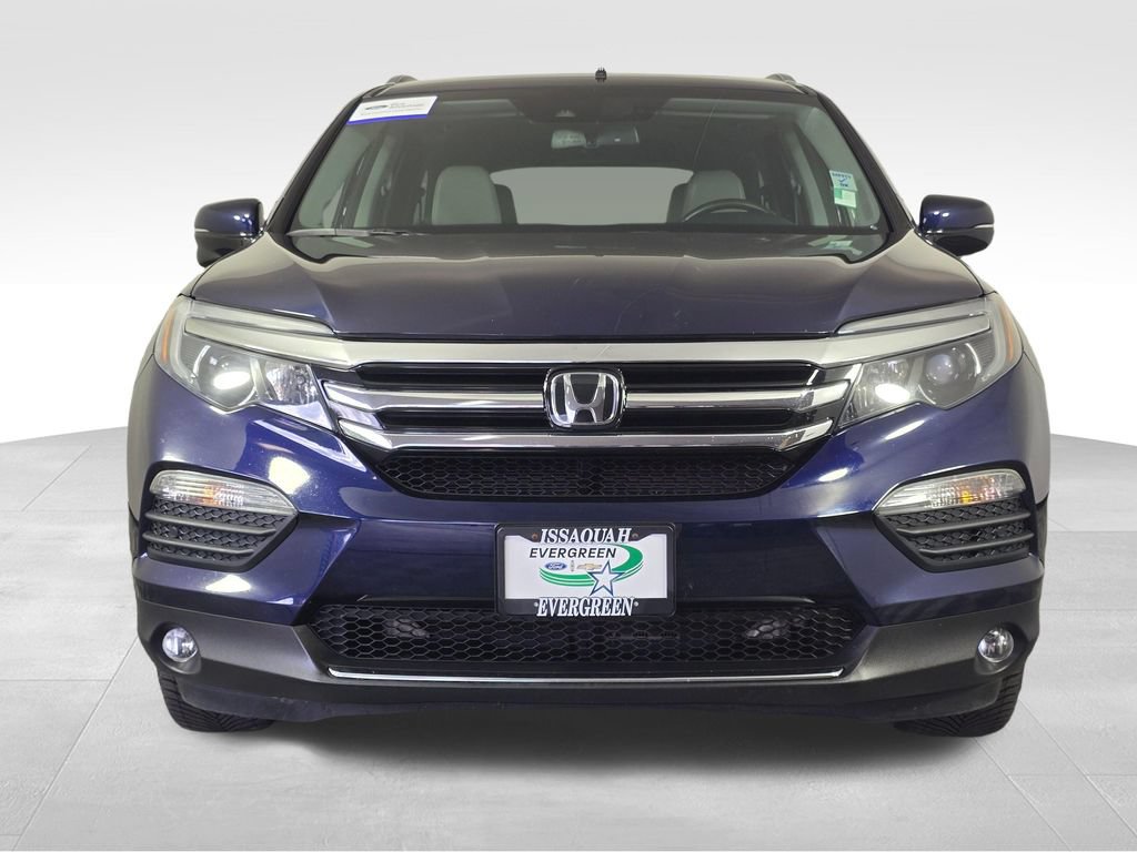 Used 2018 Honda Pilot Touring video 2