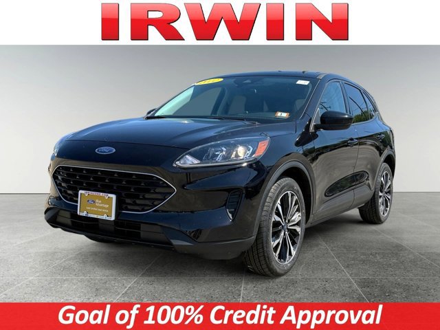 Used 2022 Ford Escape SE w/ SE Sport Appearance Package
