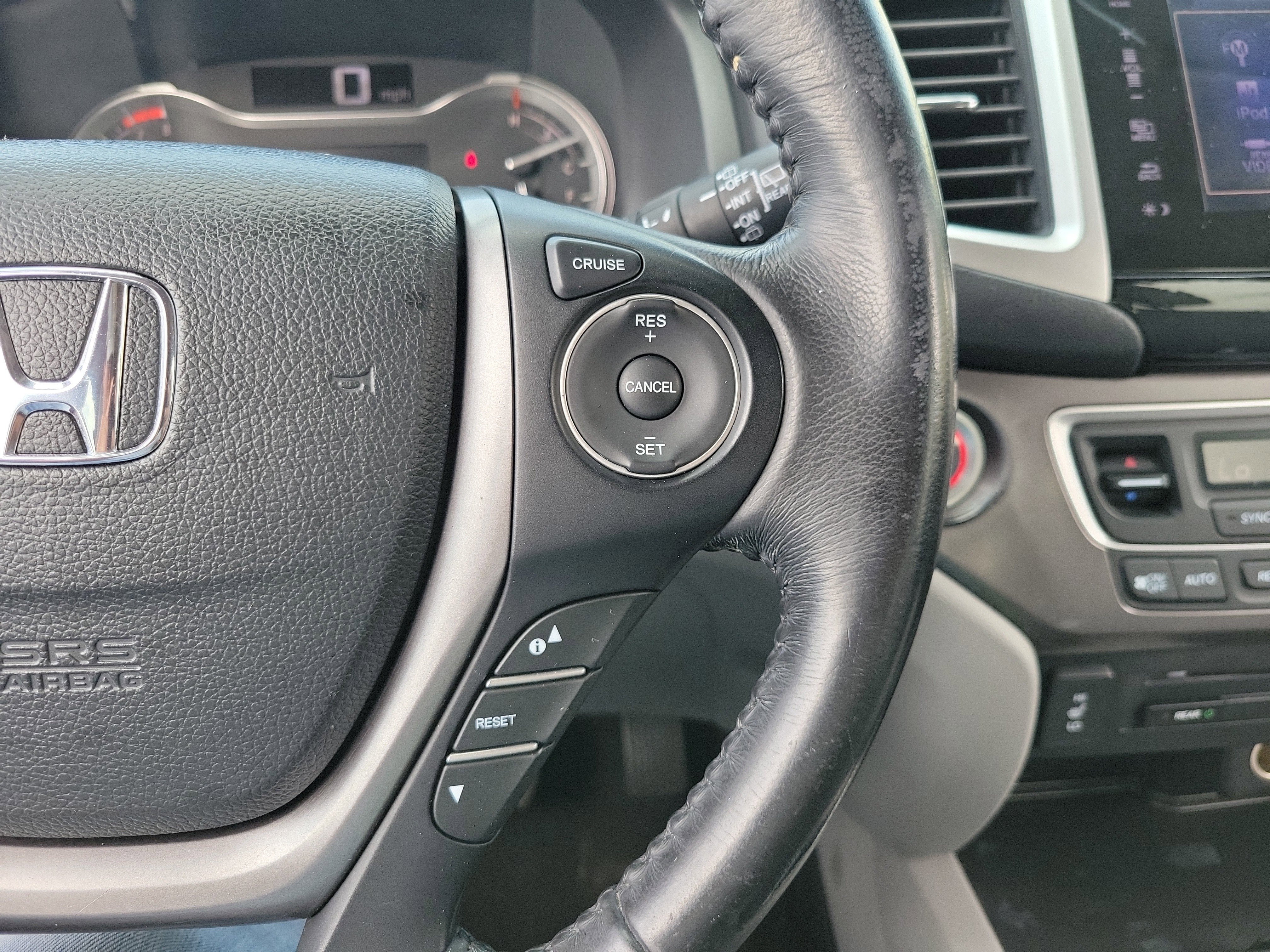 Used 2018 Honda Pilot EX-L image 33