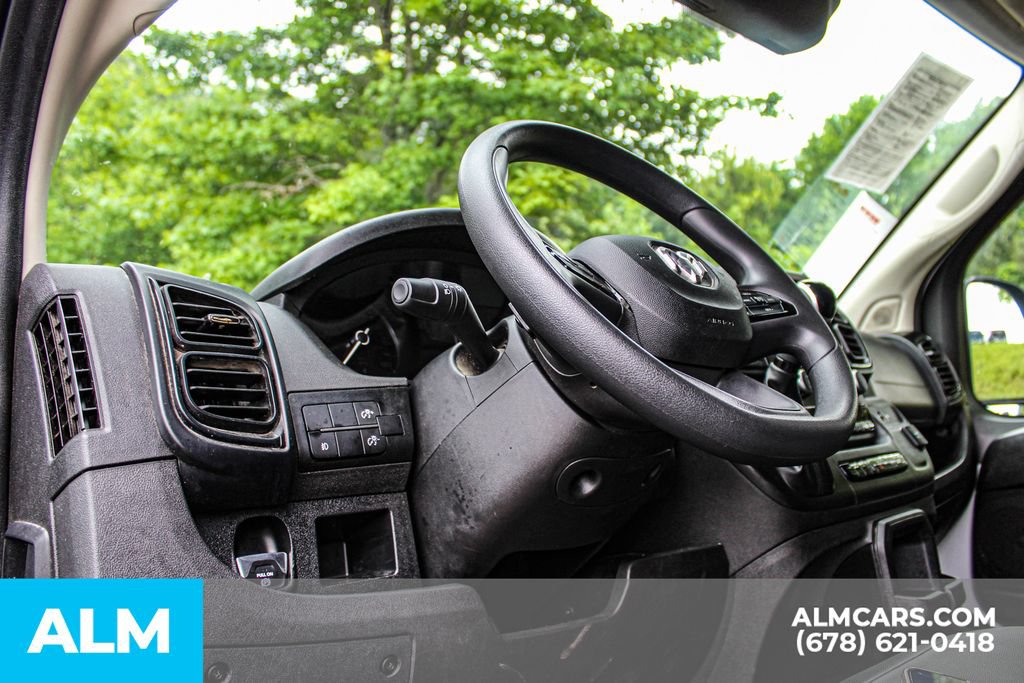 Used 2025 RAM ProMaster 2500 w/ Convenience Group FWD image 20