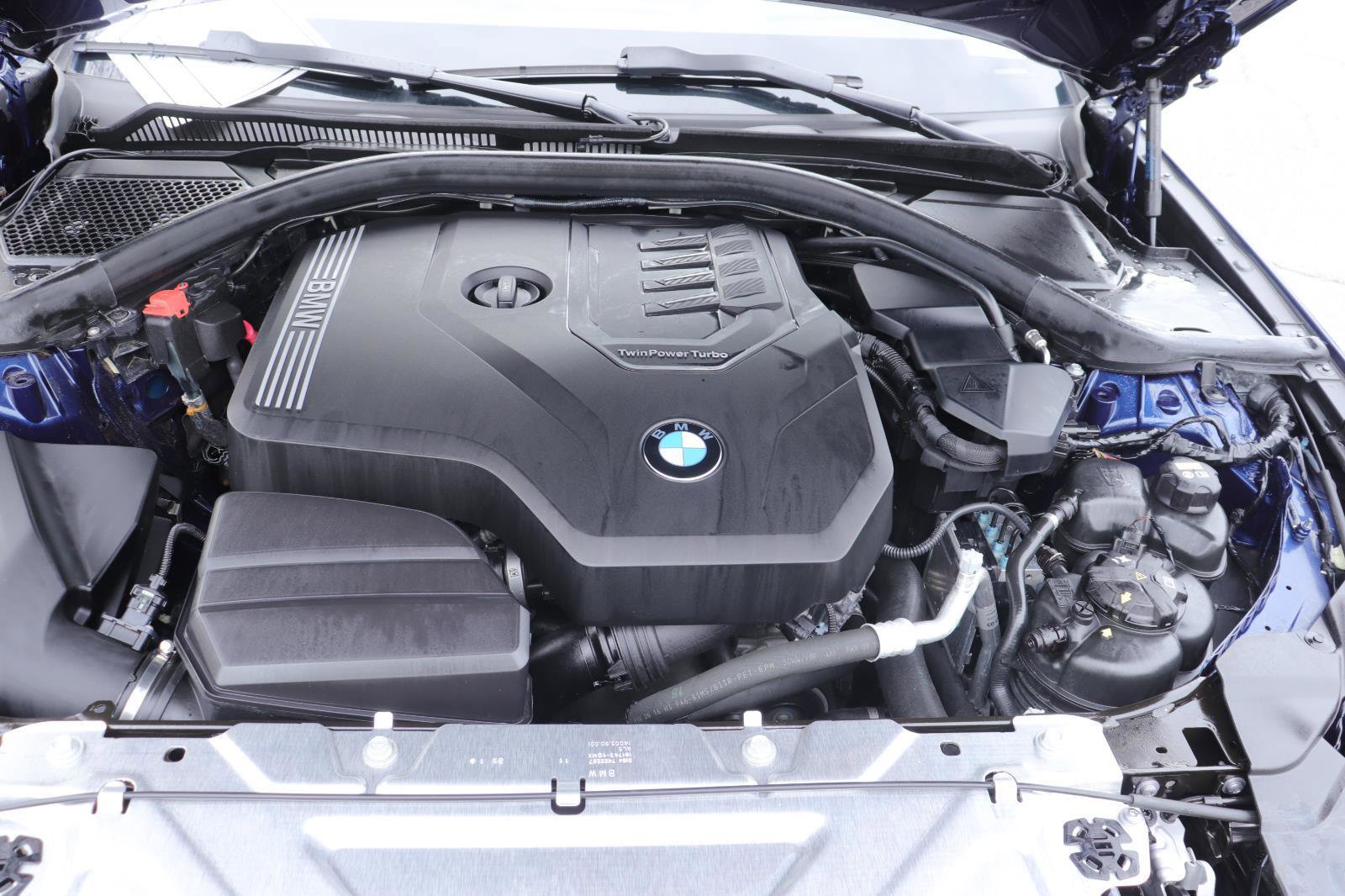 Used 2020 BMW 330i Sedan w/ Premium Package image 32