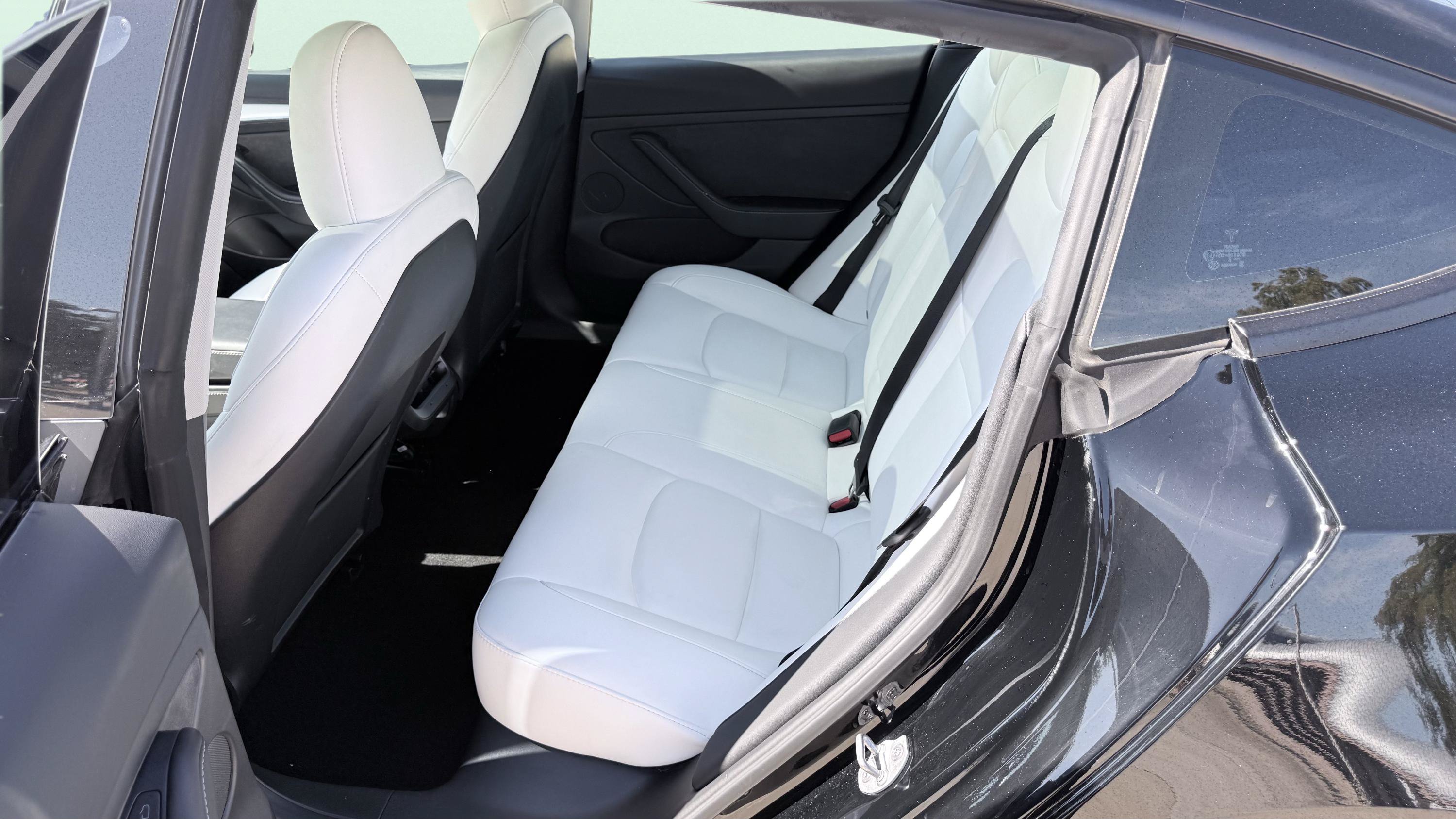 Used 2023 Tesla Model 3 Standard Range RWD image 25