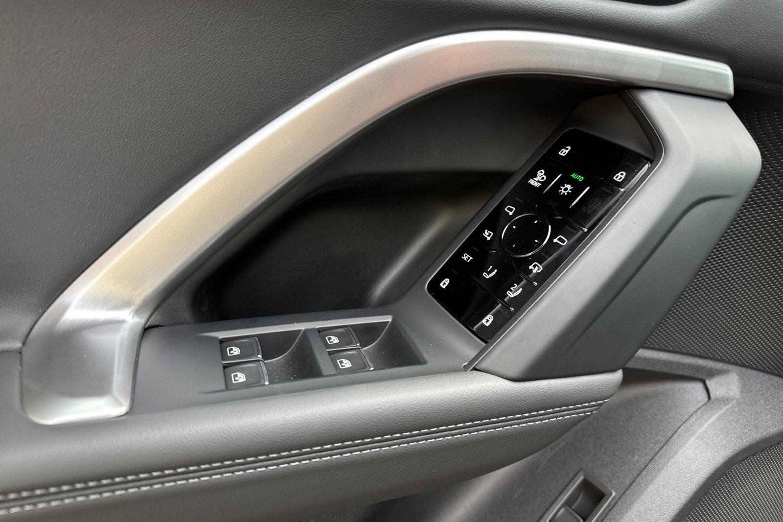 New 2025 Audi Q5 Premium Plus image 8