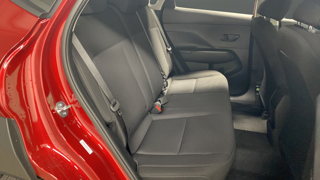 New 2026 Hyundai Kona SE AWD/4WD image 25