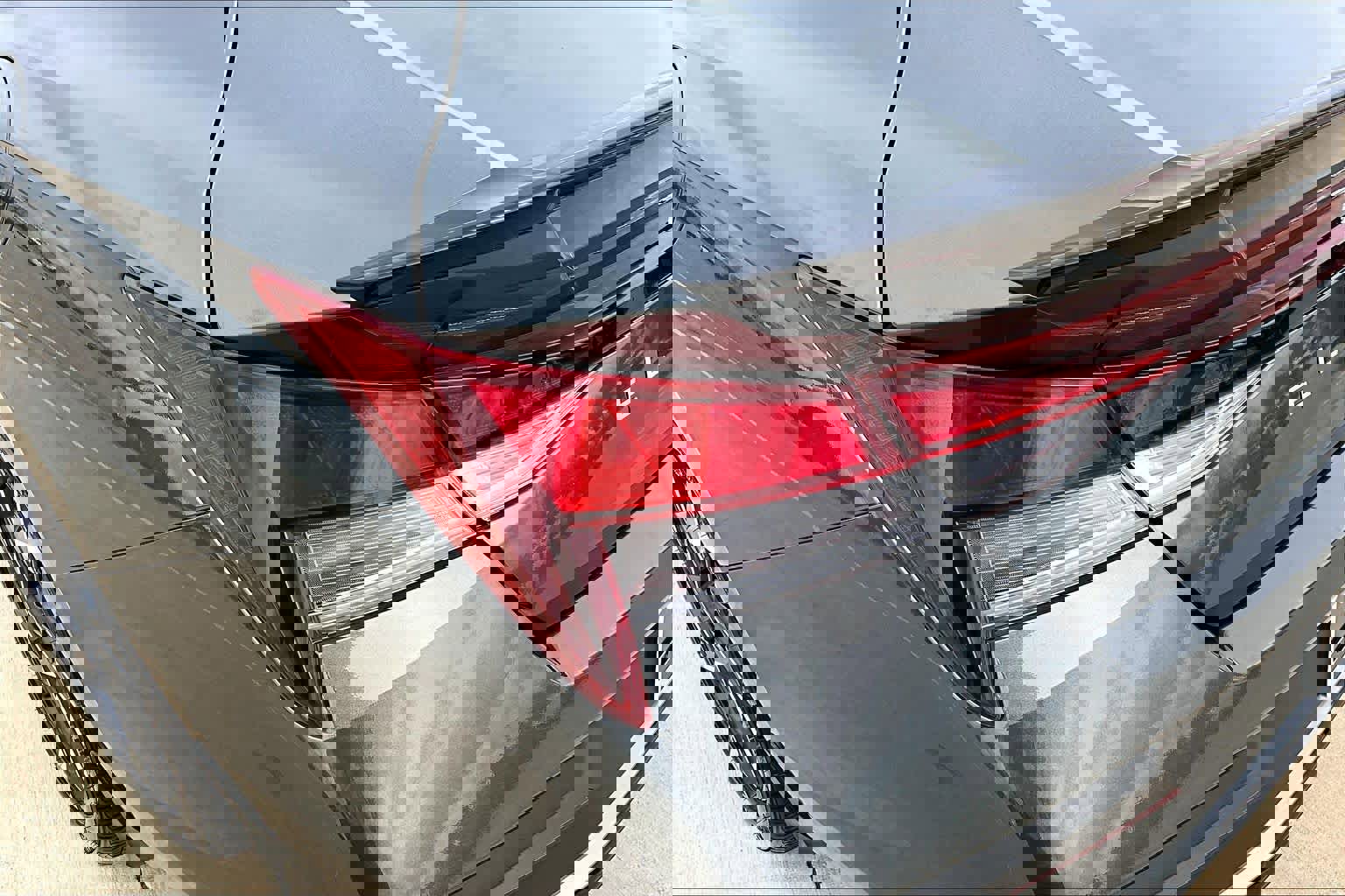 Certified 2025 Hyundai Elantra Sport image 27