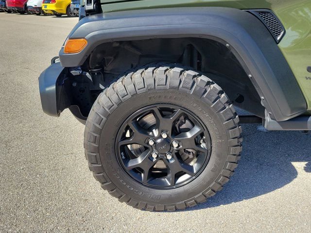 Used 2022 Jeep Wrangler Sport AWD/4WD image 10