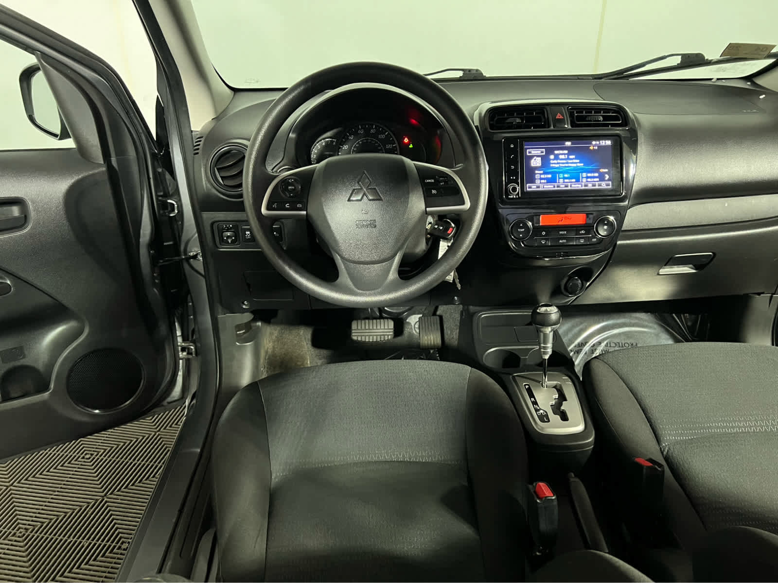 Used 2022 Mitsubishi Mirage G4 LE FWD image 13