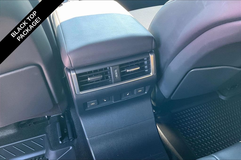 Used 2025 Lexus GX 550 AWD/4WD image 34