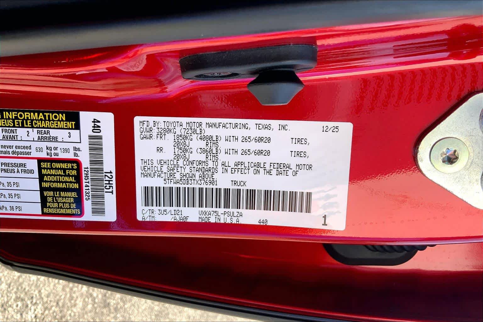 Used 2026 Toyota Tundra Limited AWD/4WD image 36