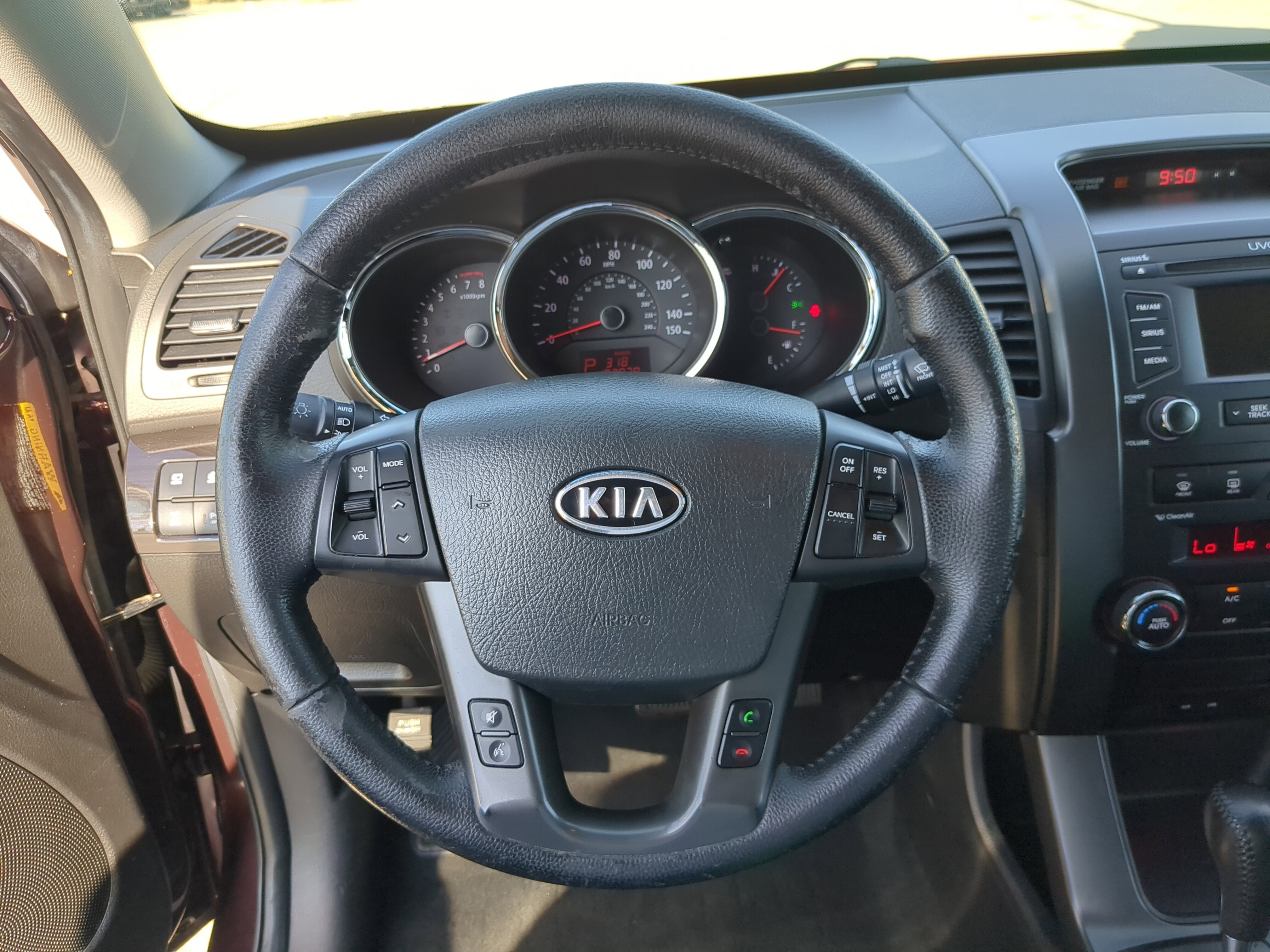 Used 2012 Kia Sorento EX image 25