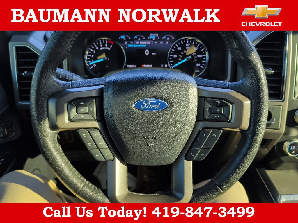 Used 2020 Ford Expedition XLT w/ Equipment Group 202A AWD/4WD image 18