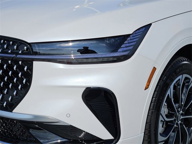 New 2026 Lincoln Nautilus Reserve image 8