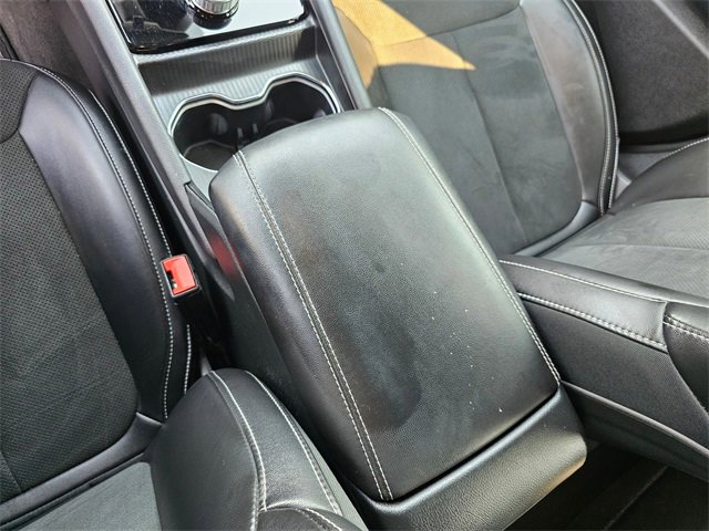 Used 2025 Jeep Grand Cherokee Altitude image 24