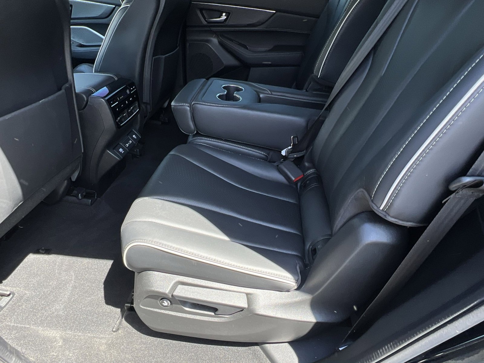 Certified 2023 Acura MDX SH-AWD w/ Advance Package image 26