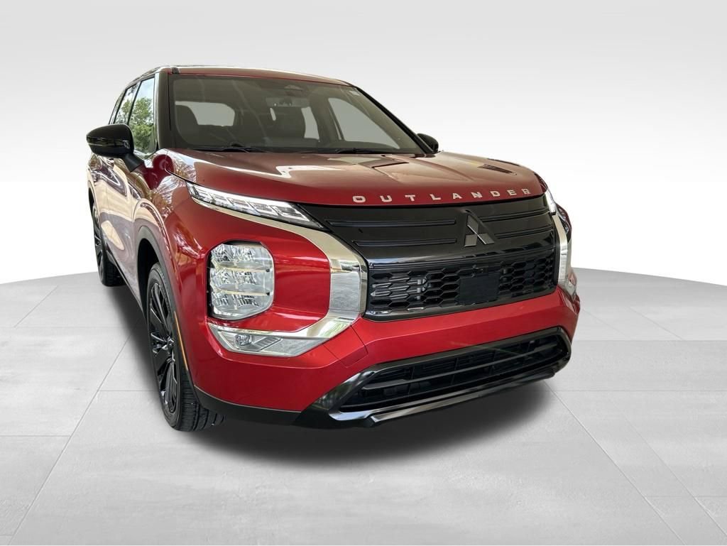 New 2026 Mitsubishi Outlander LE FWD image 2