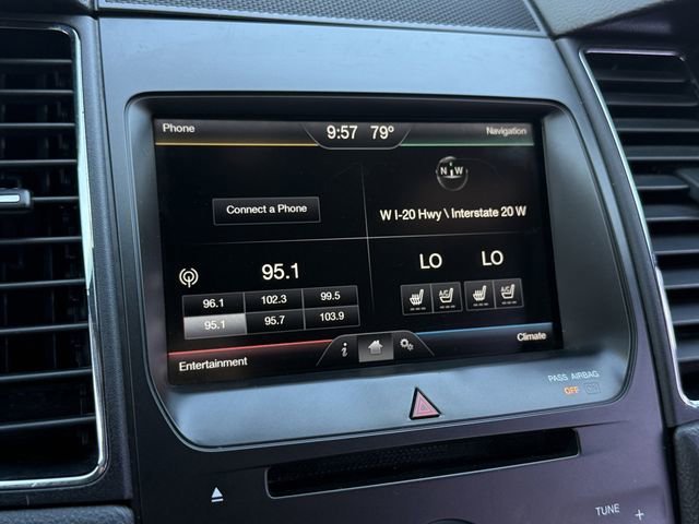 Used 2015 Ford Taurus Limited FWD image 18