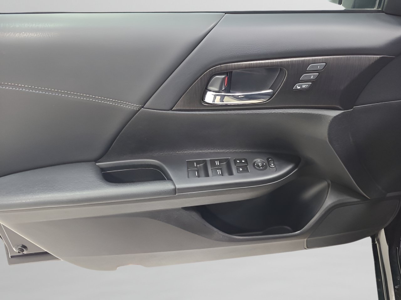 Used 2014 Honda Accord EX-L image 21