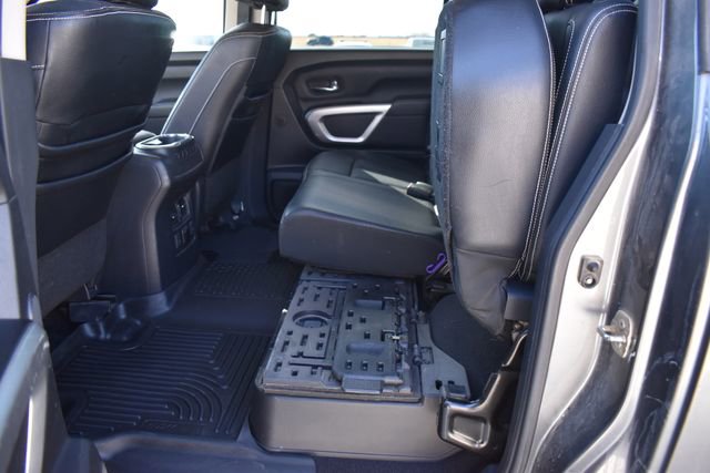 Used 2016 Nissan Titan PRO-4X w/ Pro-4x Convenience Package image 23