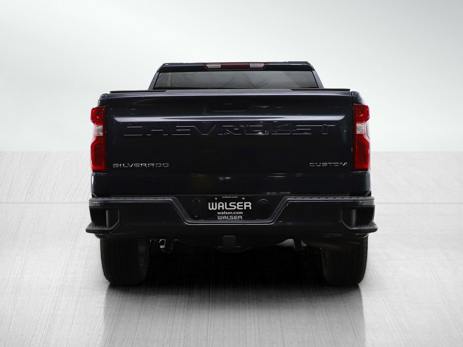 Used 2021 Chevrolet Silverado 1500 Custom image 4