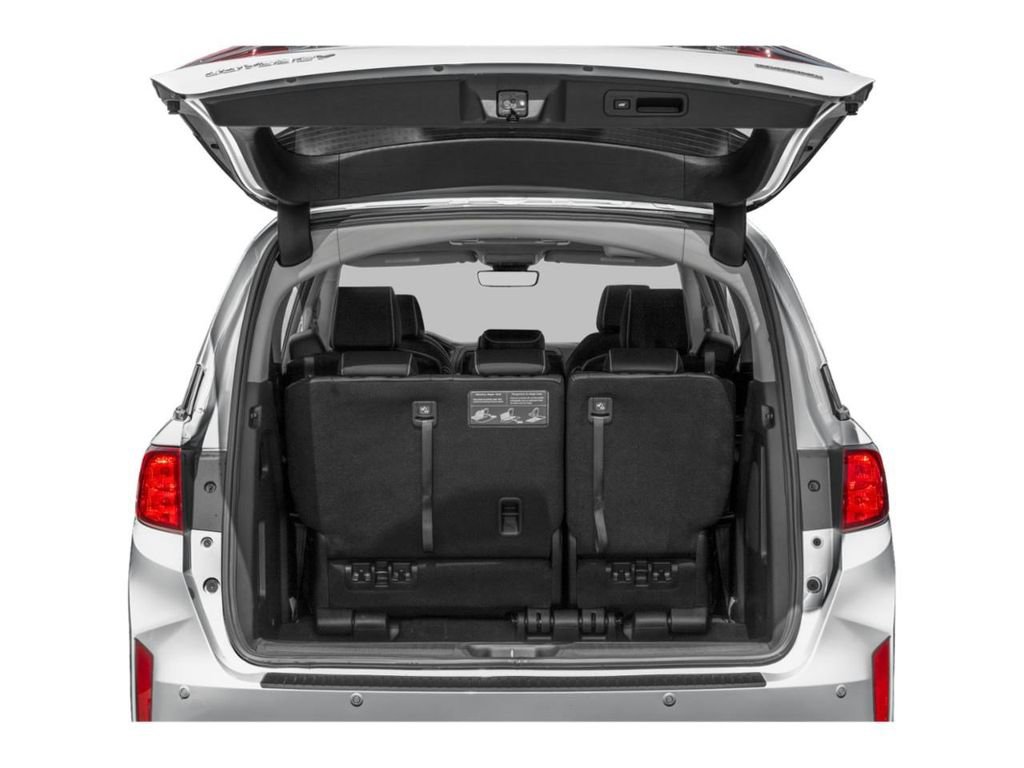 New 2026 Honda Odyssey Touring image 8