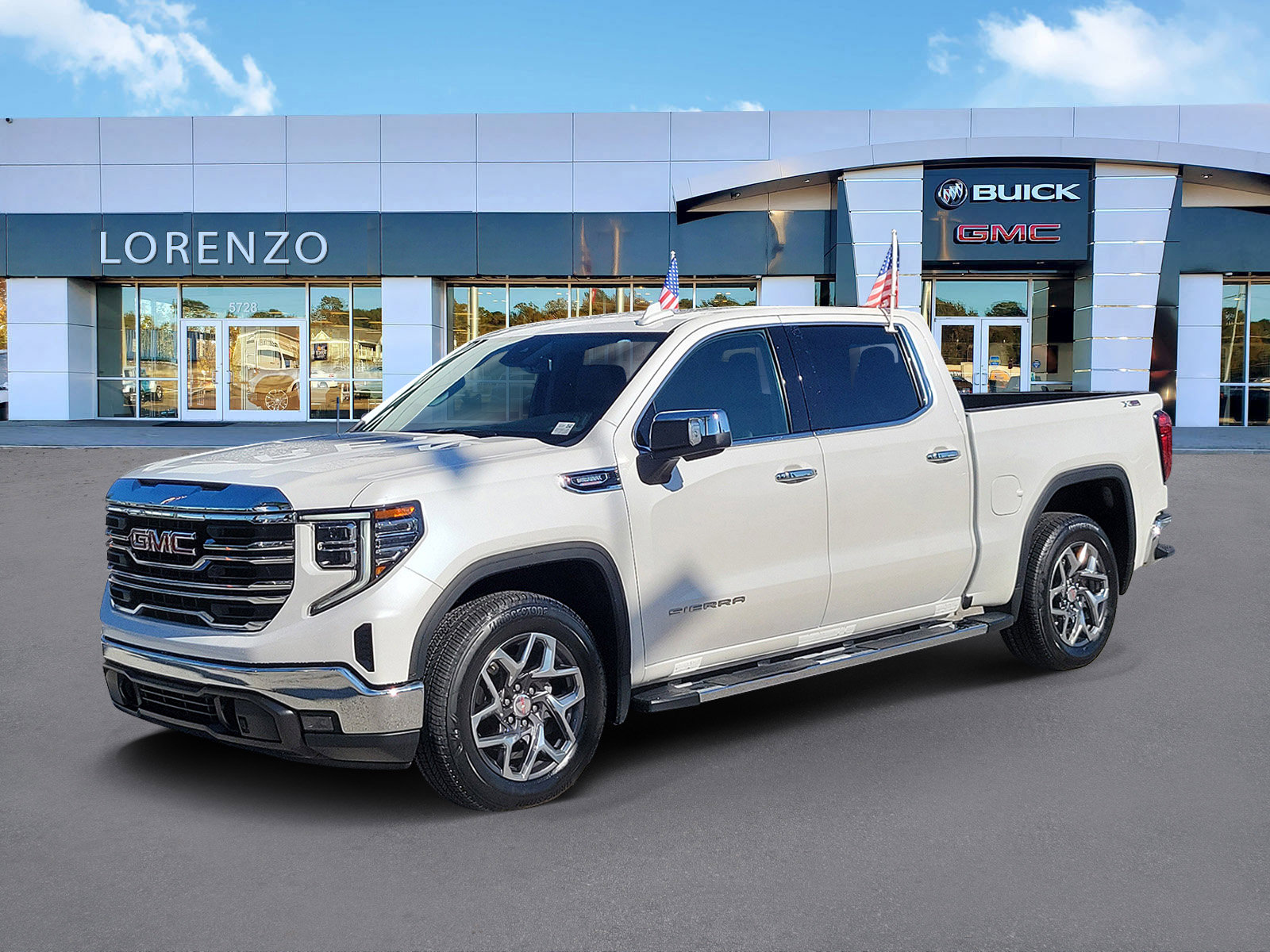 Used 2023 GMC Sierra 1500 SLT w/ SLT Premium Package image 1