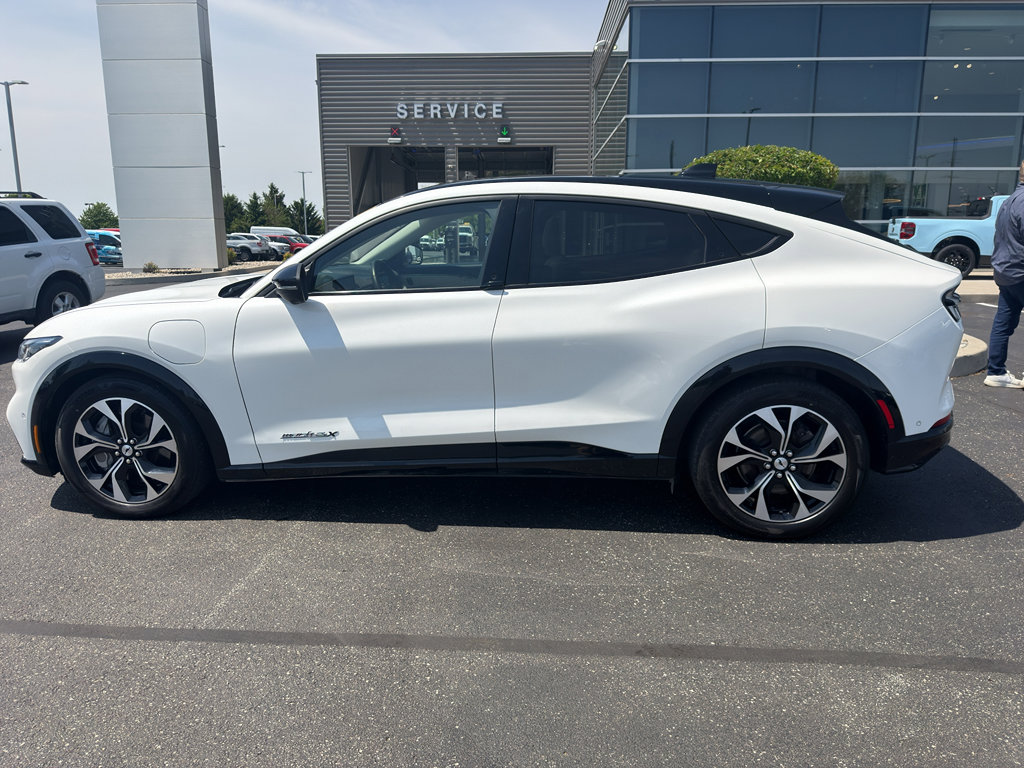 Used 2021 Ford Mustang Mach-E Premium AWD/4WD image 9
