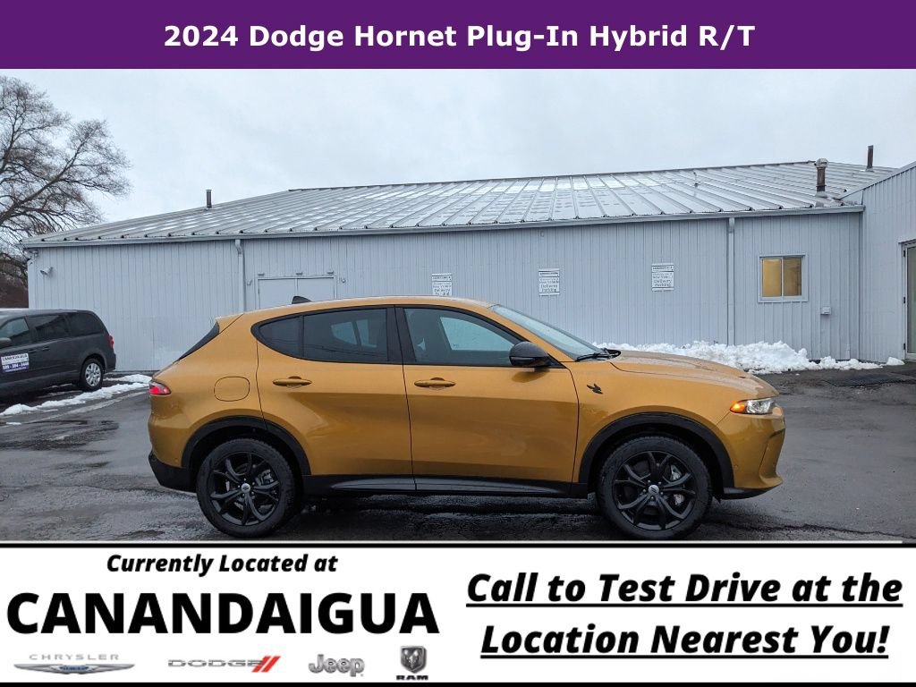New 2024 Dodge Hornet R/T w/ Tech Pack w/o Parking AWD/4WD image 4