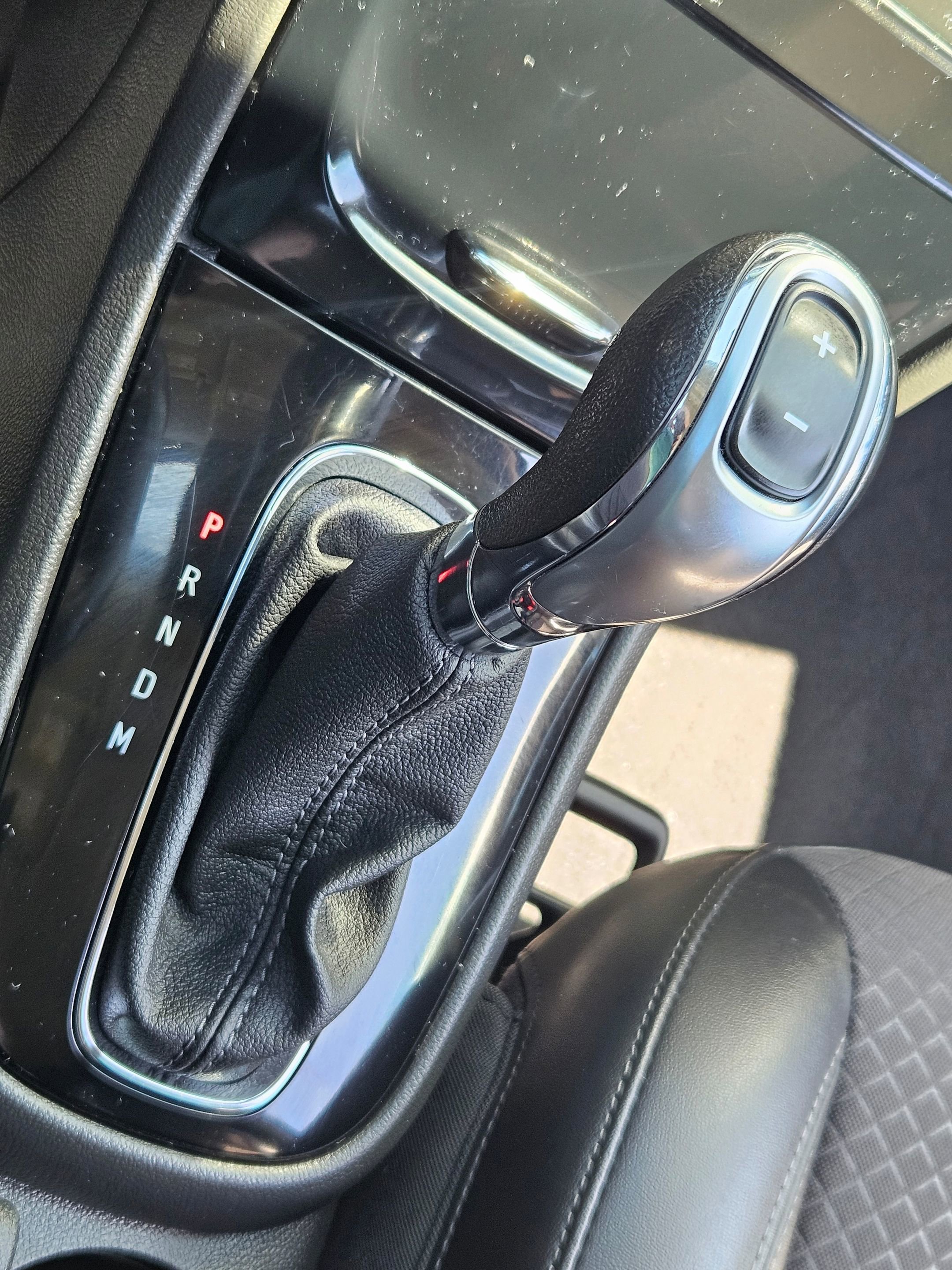 Used 2018 Buick Encore Preferred FWD image 17