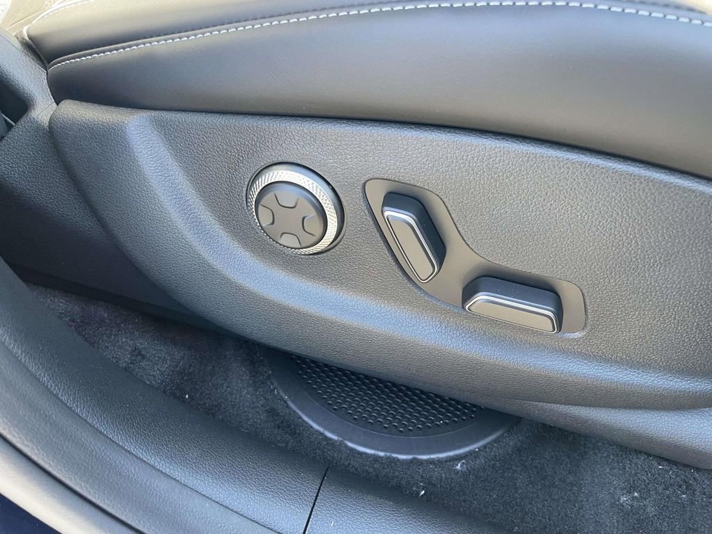 New 2026 Genesis GV80 3.5T AWD/4WD image 31