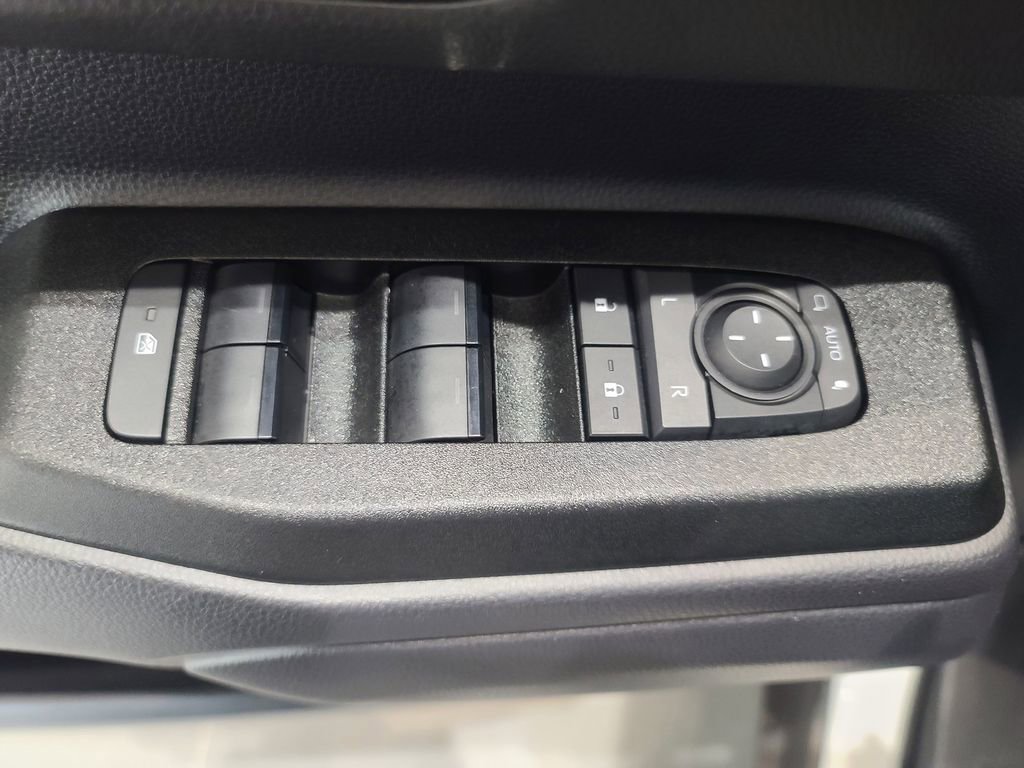 Used 2025 Toyota Land Cruiser image 22